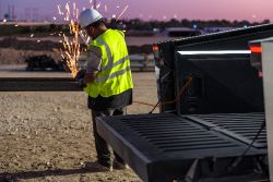 Tesla Cybertruck - bed