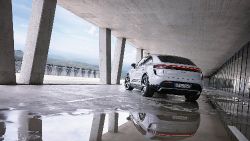 Porsche Macan - Image 9 from the photo gallery