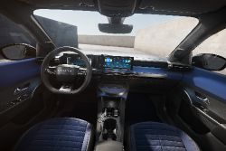 Lancia Ypsilon - interior front seats
