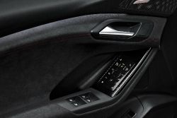 Audi Q6 e-tron - interior door