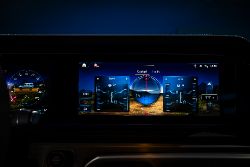 Mercedes-Benz G - display